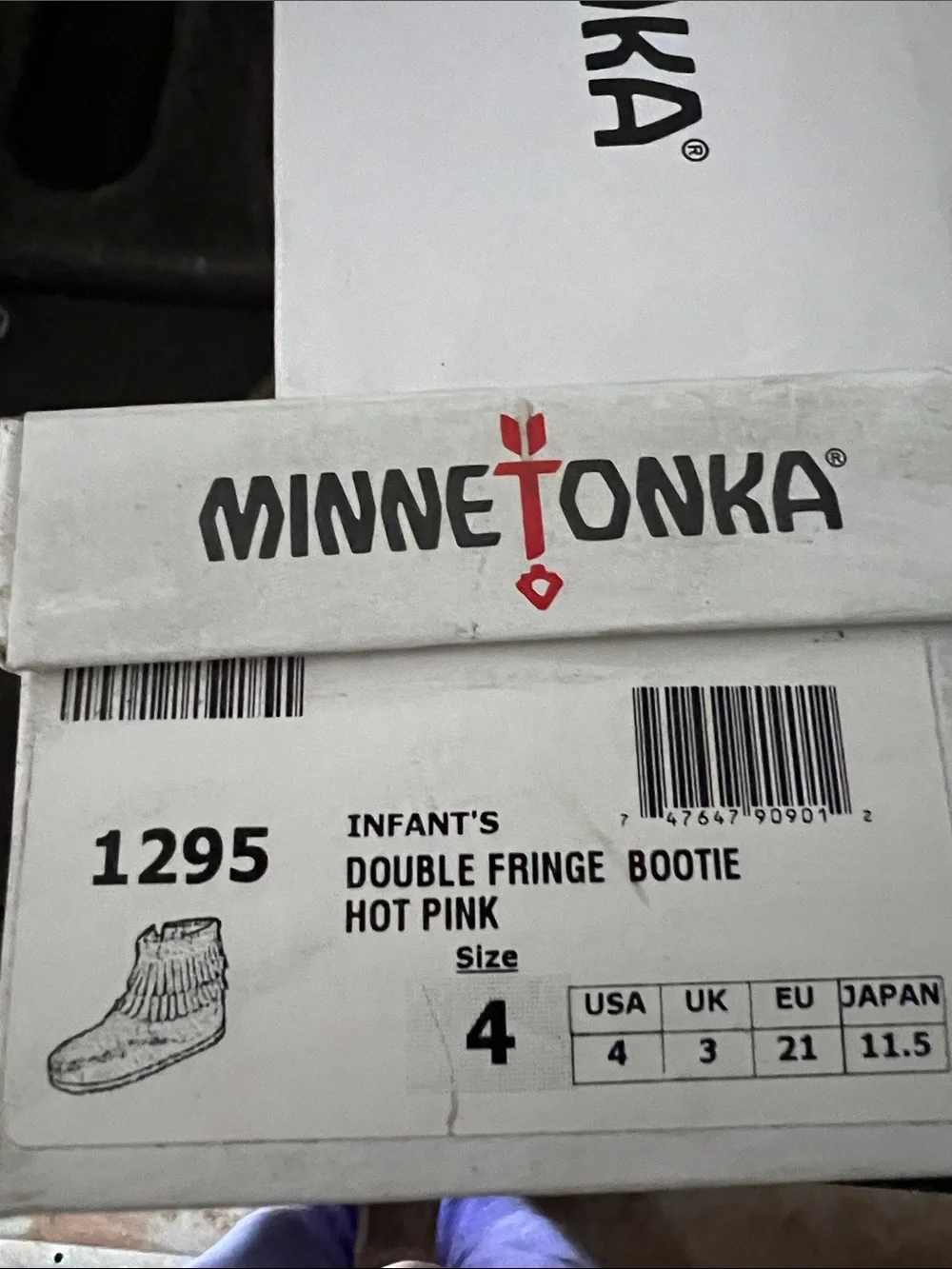 Authentic New in Box, Minnetonka Double Fringe Side Zip Boot infant Pink